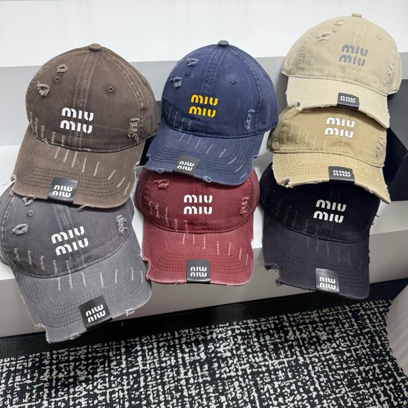 Miumiu cap dx61